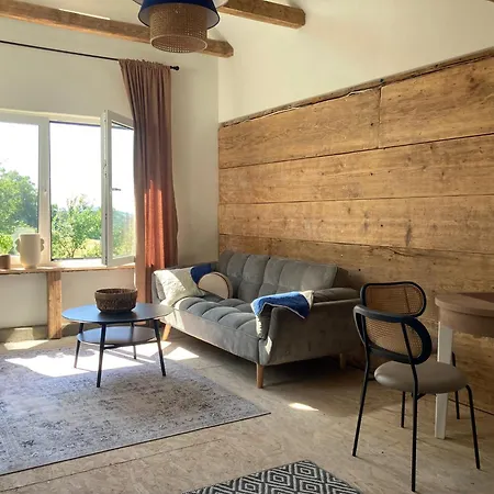 Klimatyczny Wiejski Dom W Gorach Sowich - Przygorze 201 بيت للعطل *