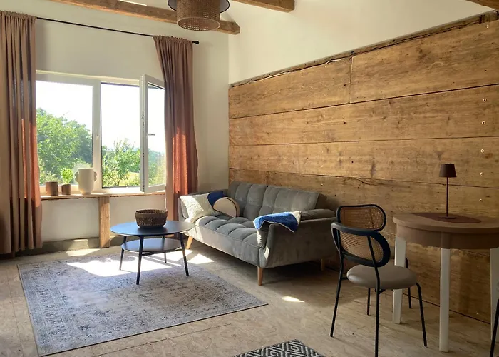 Klimatyczny Wiejski Dom W Górach Sowich - Przygórze 201 Dom wakacyjny *